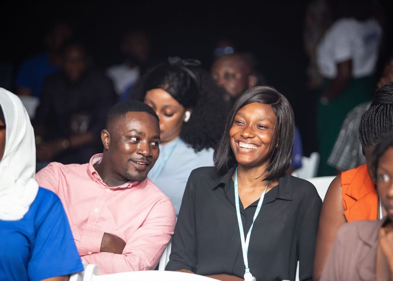 Networking over knowledge: what are students really chasing?