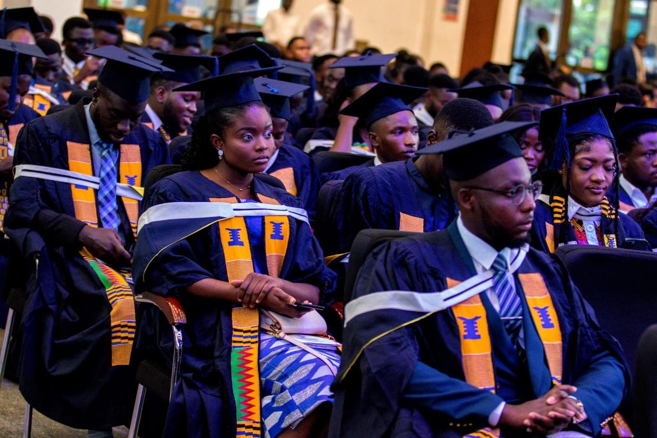 The countdown to graduation: between excitement and uncertainty